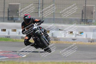 media/Aug-26-2022-Fastrack Riders (Fri) [[055e3b3c9d]]/level 2/Session 3/Turn 9/